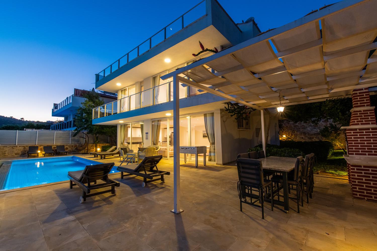 Villa Al Nuzha : Kalkan Kızıltaş'ta Deniz Manzaralı Villa
