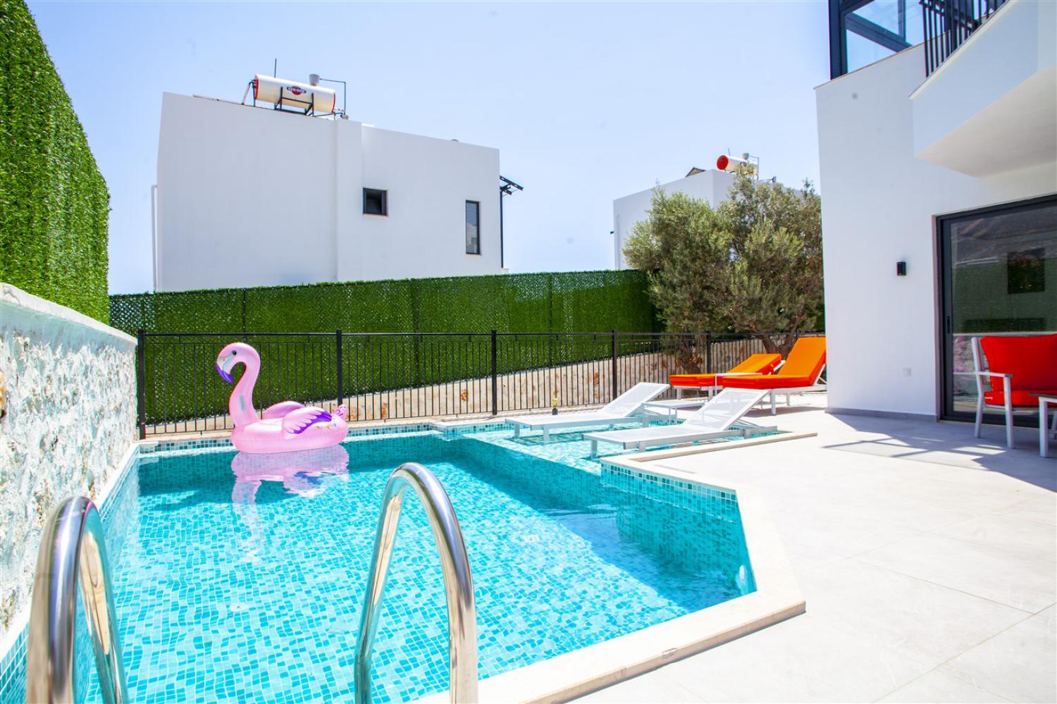 Villa Baysal Yıldız, Ortaalan'da bulunan, 2 yatak odalı, kiralık villa