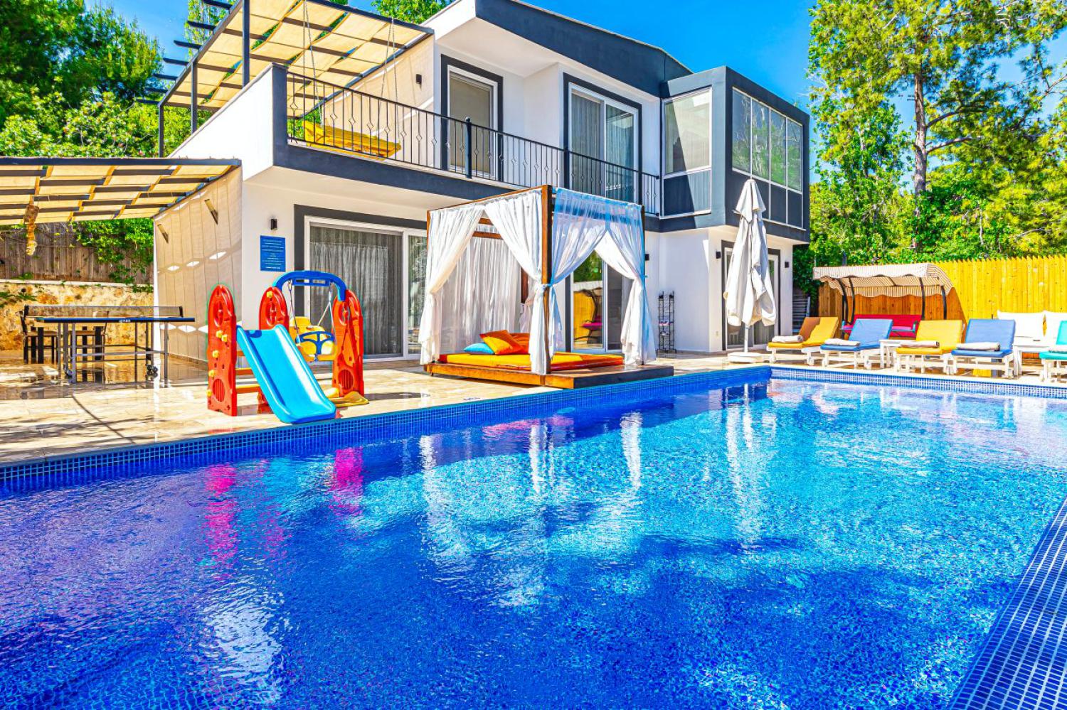 Villa Bella, Kalkan'da (6) Kişilik Muhafazakar Geniş Aile Villası
