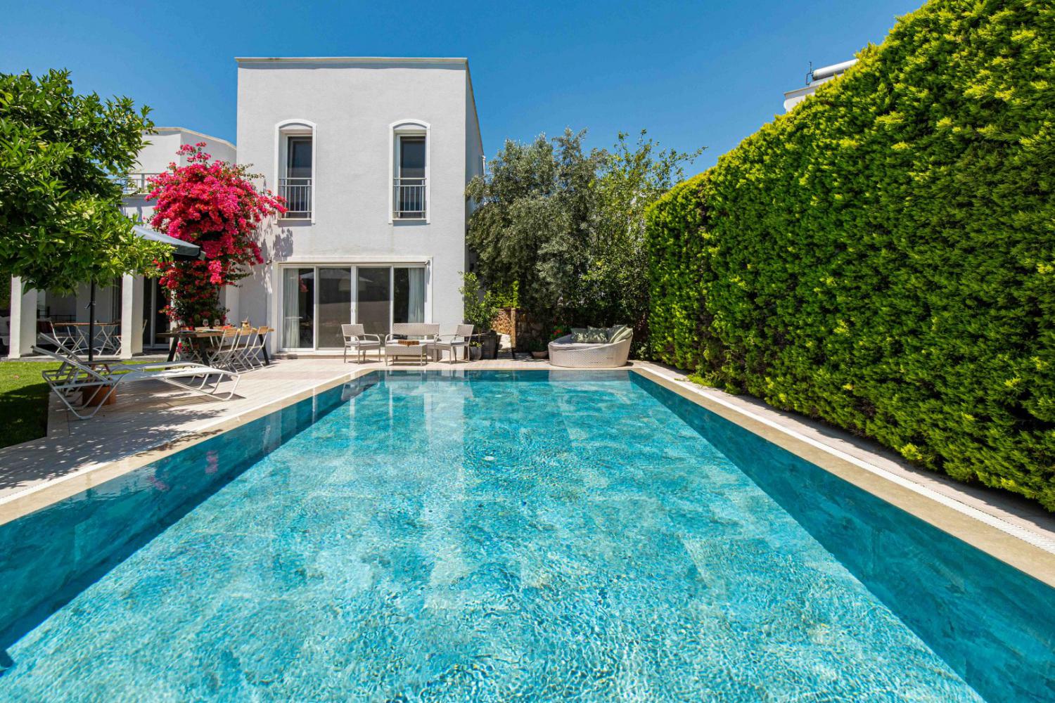 Villa Bohem 429, Bodrum'da (8) Kişilik Denize Yakın Geniş Aile ve Arkadaş Grubu Villası