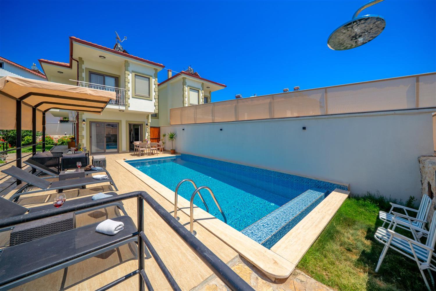 Villa Çağdaş 1 ; Kaş Çukurbağ bölgesinde yer alan 5 kişilik  villa