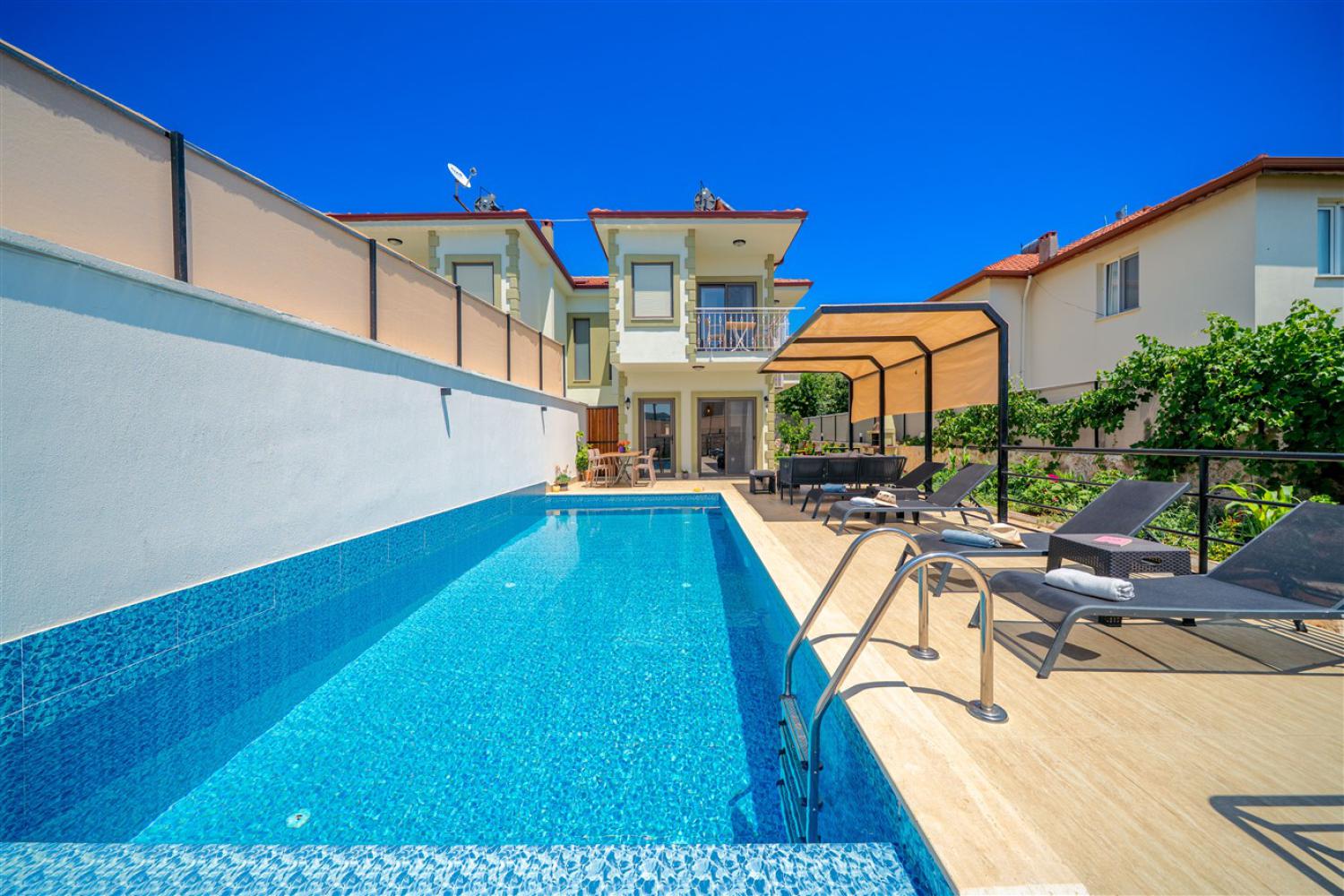 Villa Çağdaş 2 ; Kaş Çukurbağ bölgesinde yer alan 5 kişilik  villa