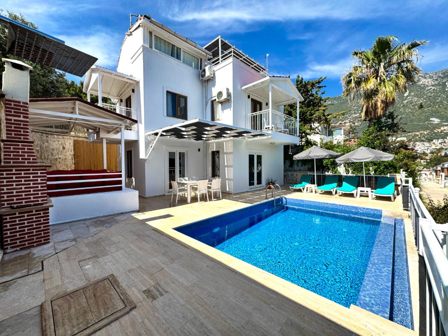 VİLLA DOĞA KALKAN