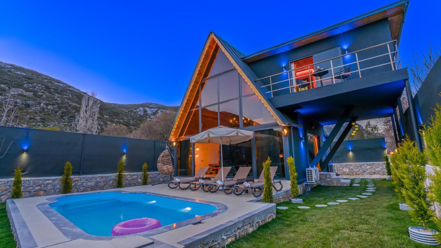 VİLLA DOĞANAY BEZİRGAN