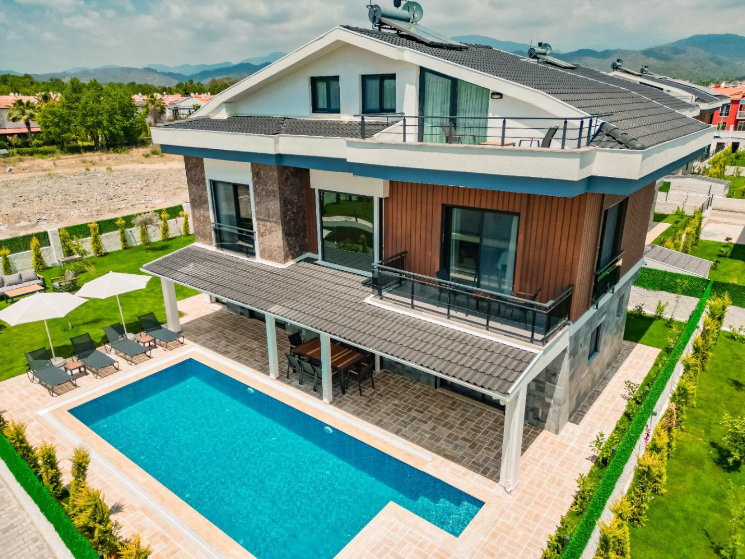 Villa Galaksi Venüs 4 ; Fethiye Çalış bölgesinde (8) kişilik kiralık villası