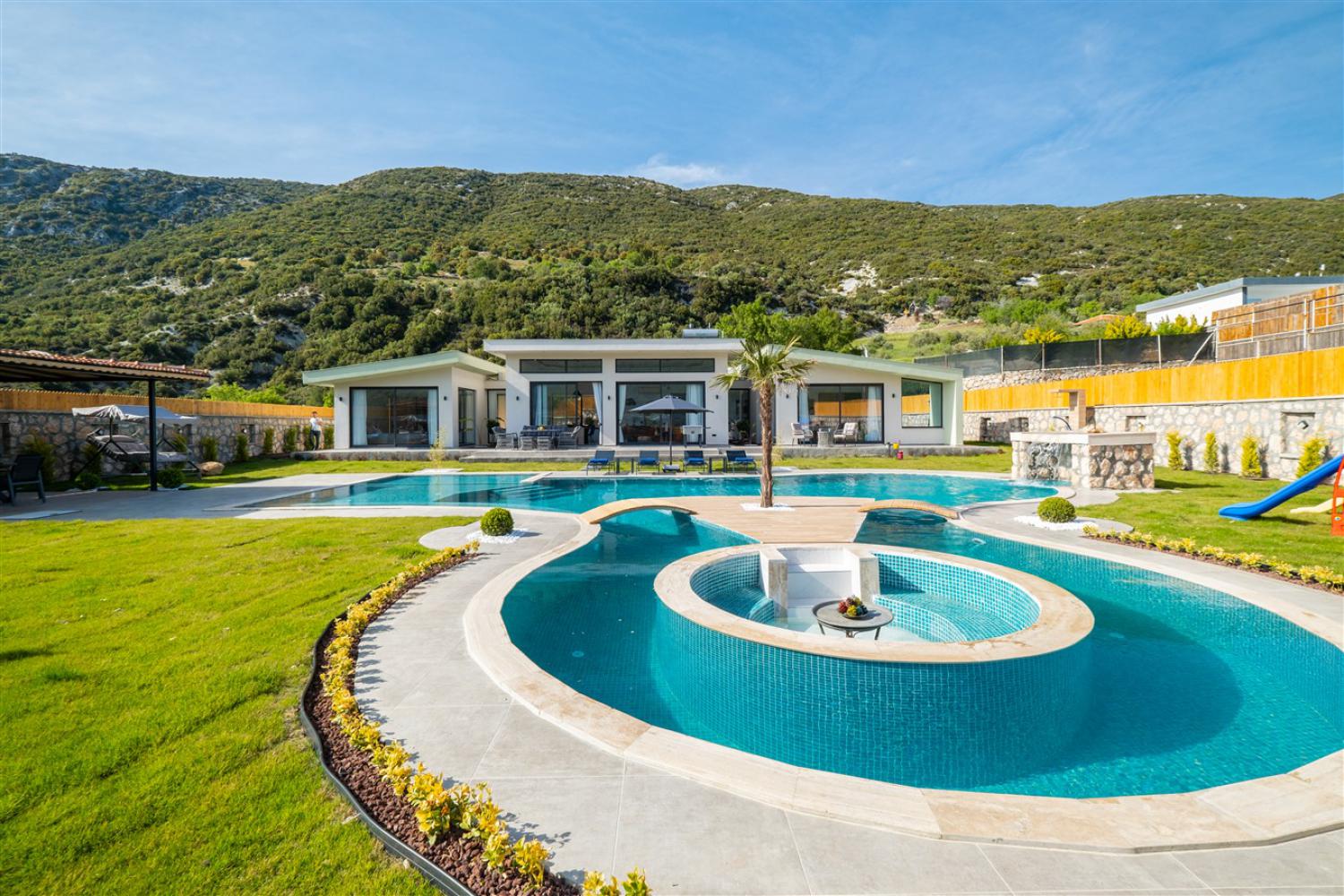 Villa Green House, (6) Kişilik muhafazakar Kiralık villa