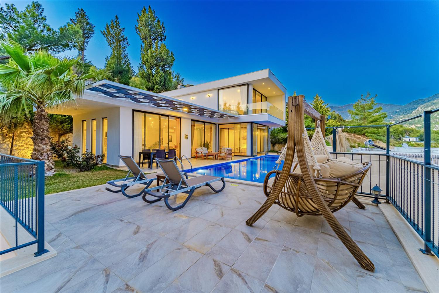 Villa Gülba : Kalkan İslamlar'da 4 Kişilik Muhafazakar Doğa İçerisinde Tatil Villası.