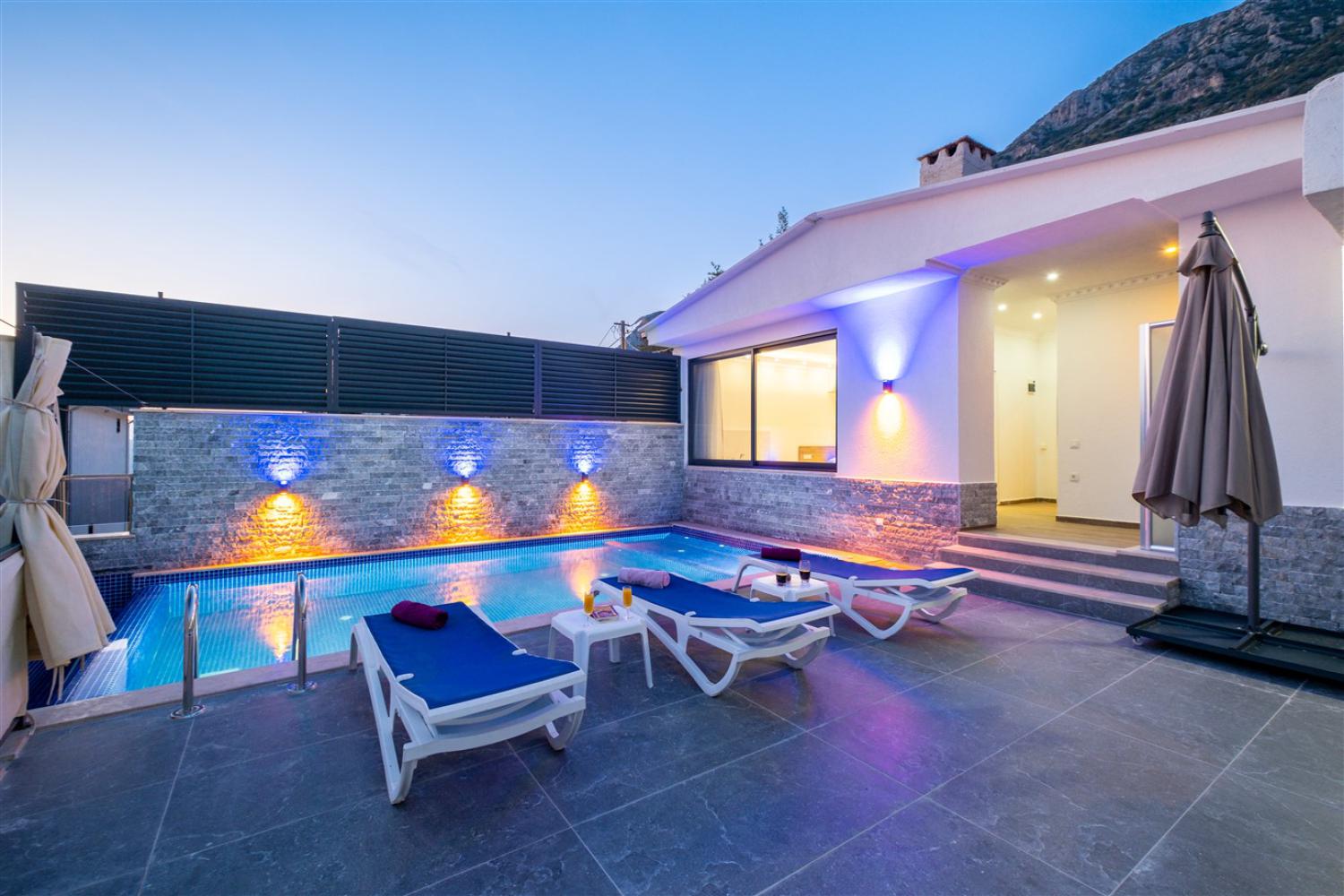 Villa Gülsüm; Kalkan Kördere Bölgesinde (6) Kişilik Tatil Villası