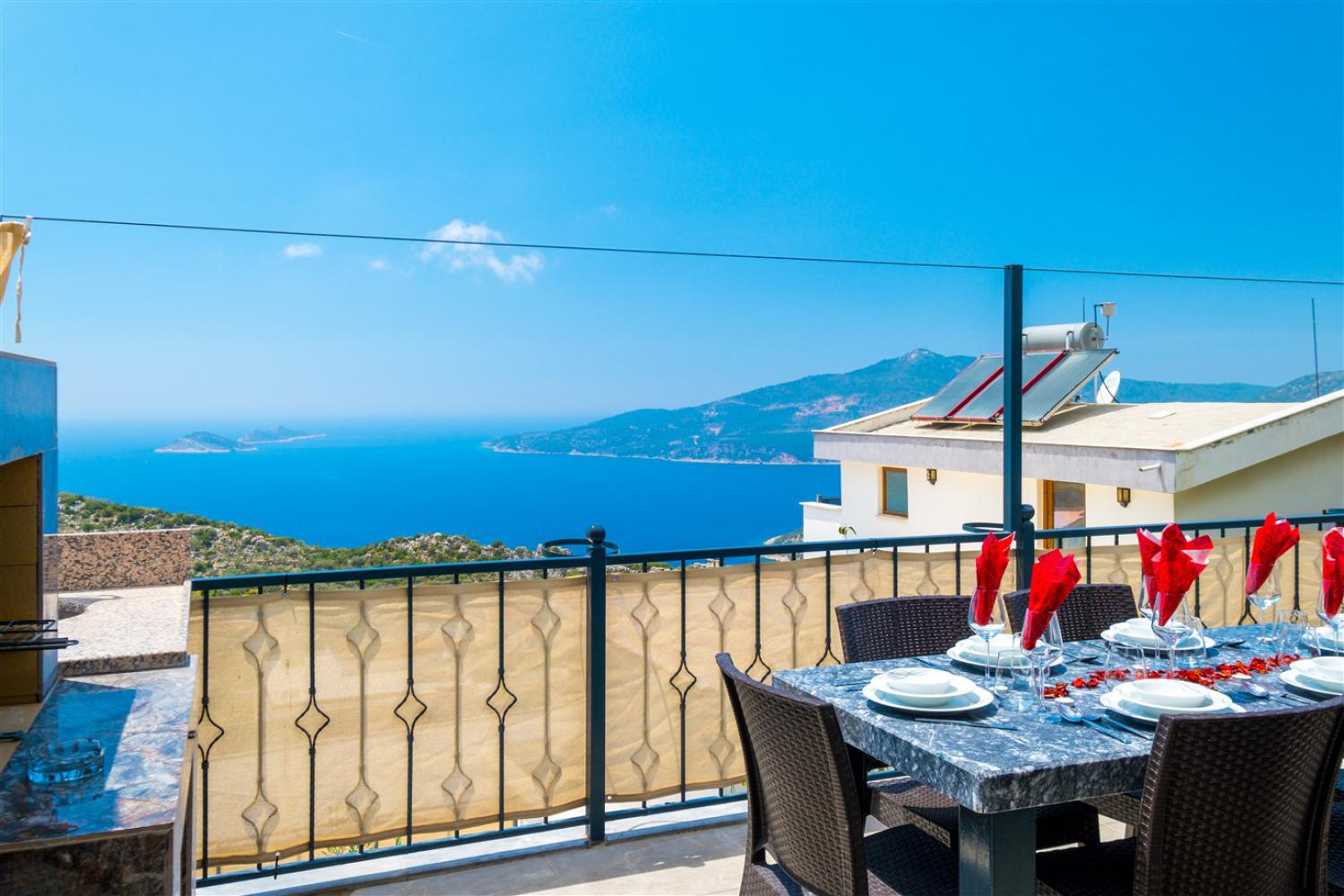 Villa Gülsüm; Kalkan Kördere Bölgesinde (6) Kişilik Tatil Villası