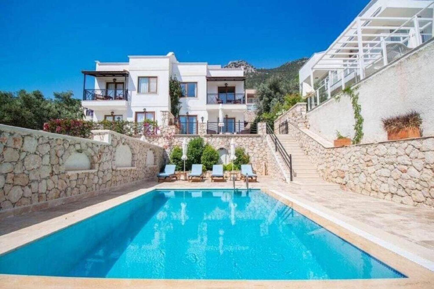 VİLLA GÜZEL KALKAN