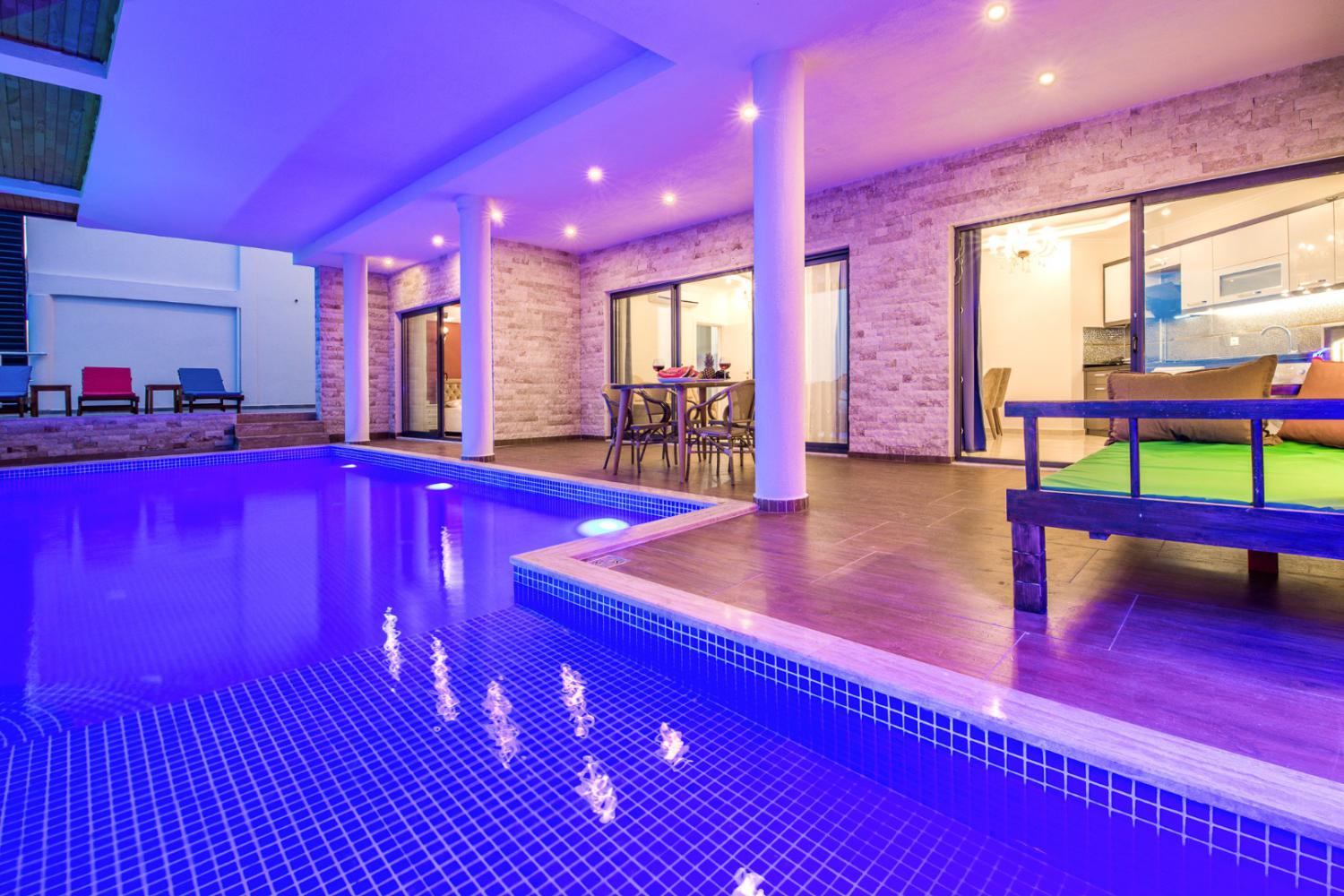 Villa Hills Firuze, Kalkan'da (5) Kişilik Merkeze Yakın Muhafazakar Kiralık Villa