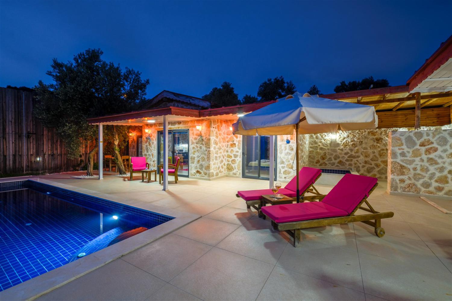 Villa Dream 2, Üzümlü'de bulunan (2) Kişilik Kiralık Balayı Villası