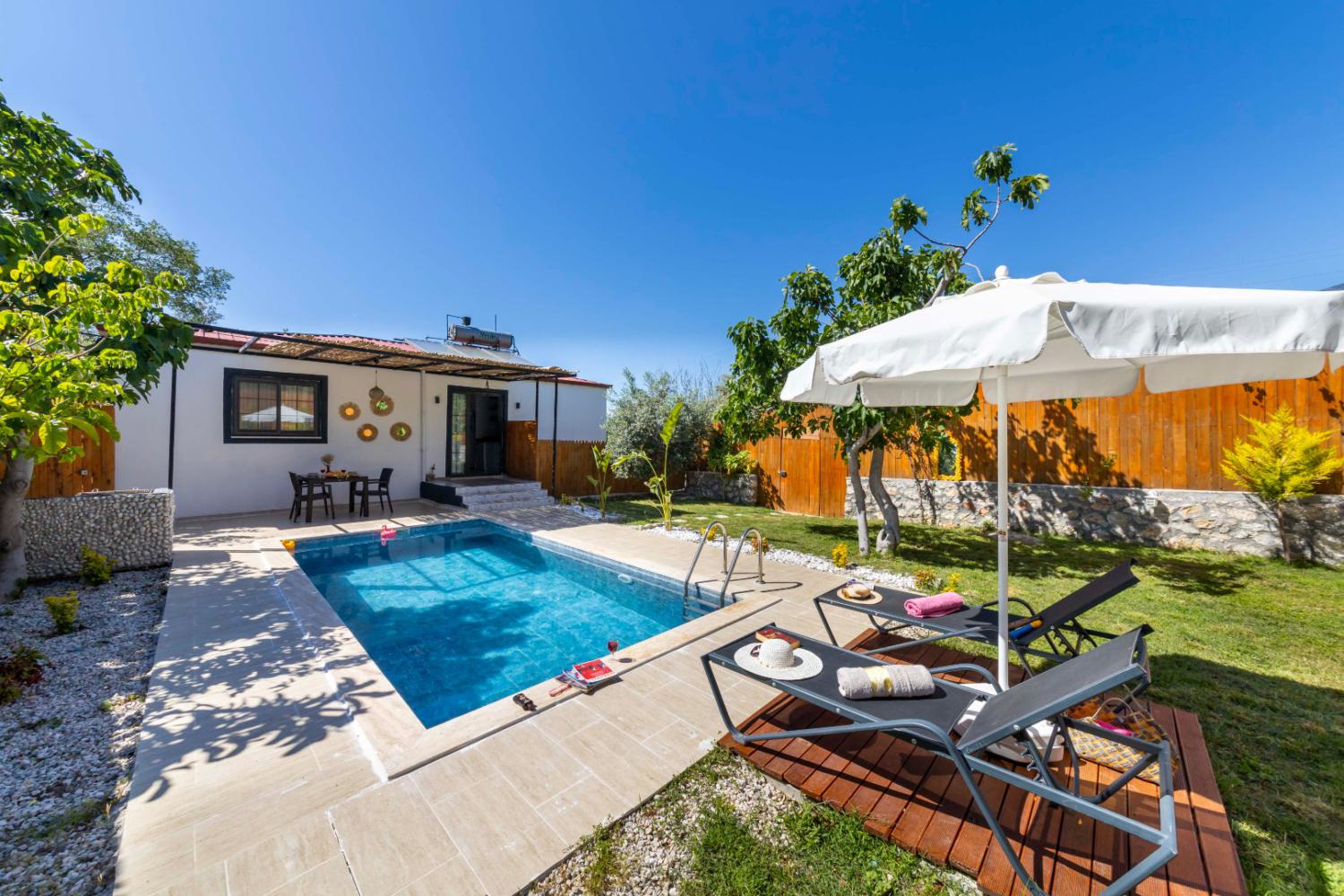Villa In Love, Kalkan'da (2) Kişilik Jakuzili Muhafazakar Balayı Villası