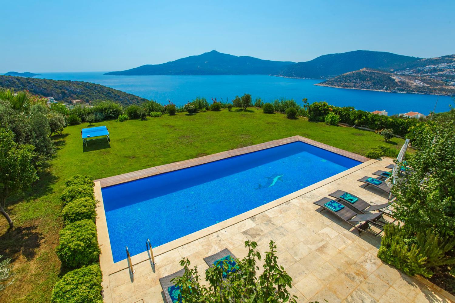 Villa Just Kalkan Merkezde bulunan deniz manzaralı kiralık villa