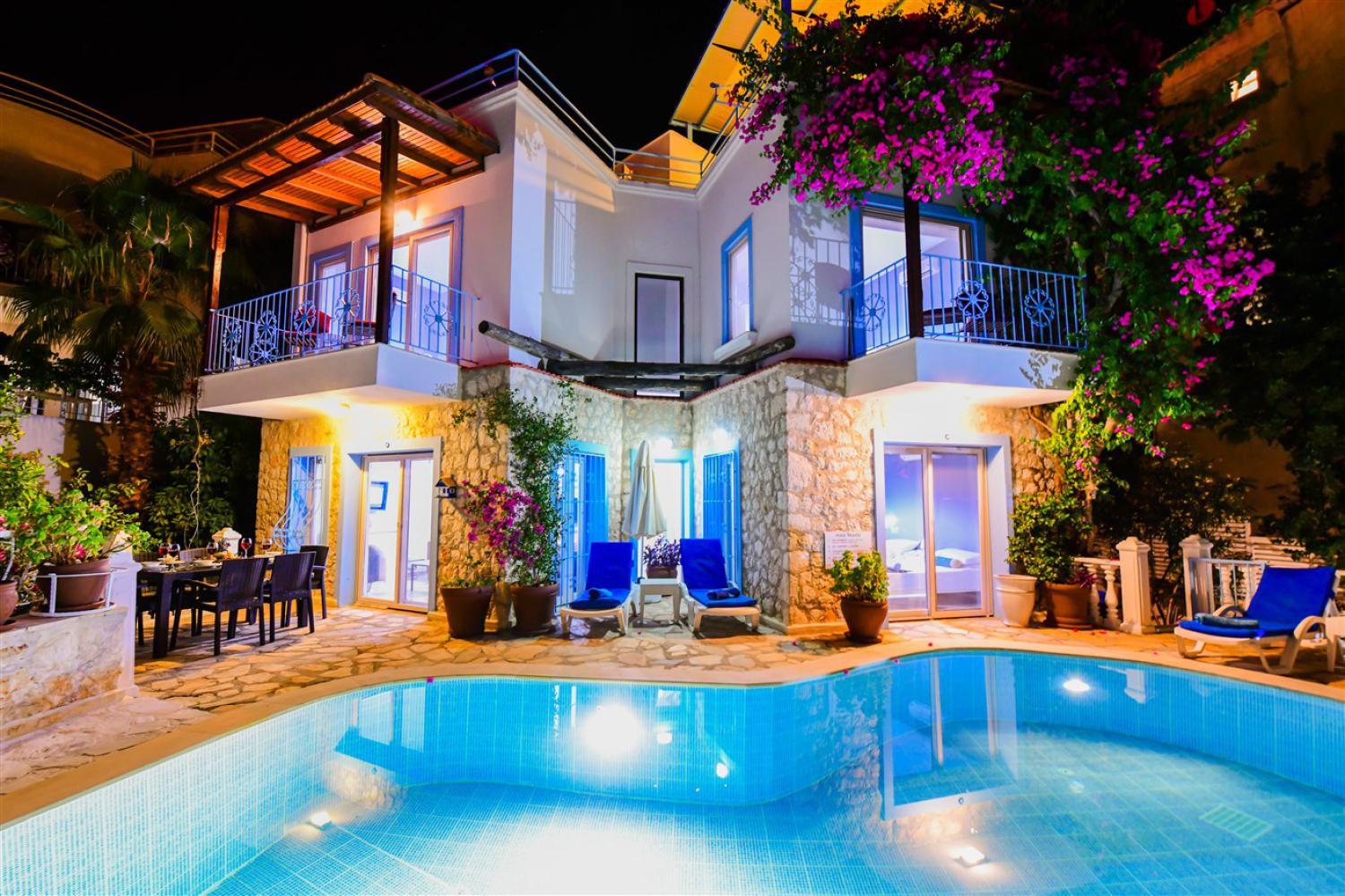 Villa Kalkan Blue | Merkezde Deniz Manzaralı Tatil Villası 🌊
