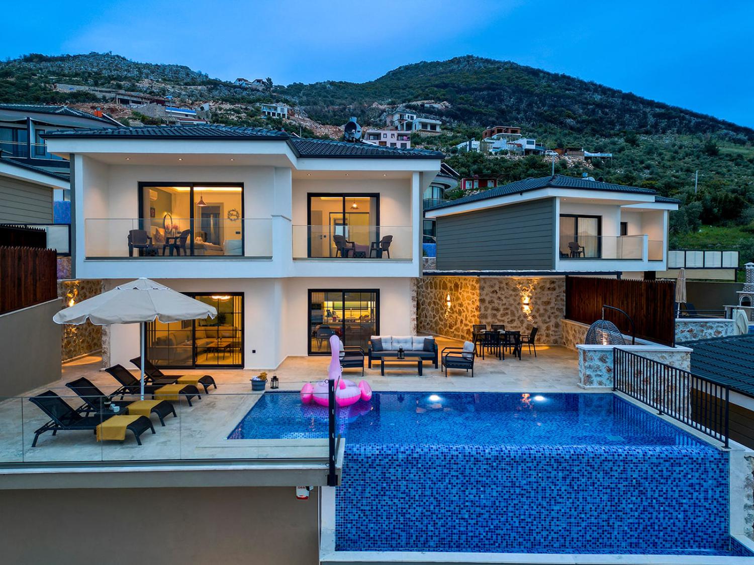 Villa Lidya Yeşilköy; Kalkan Yeşilköy Bölgesinde (5)  Kişilik Kiralık Tatil Villası