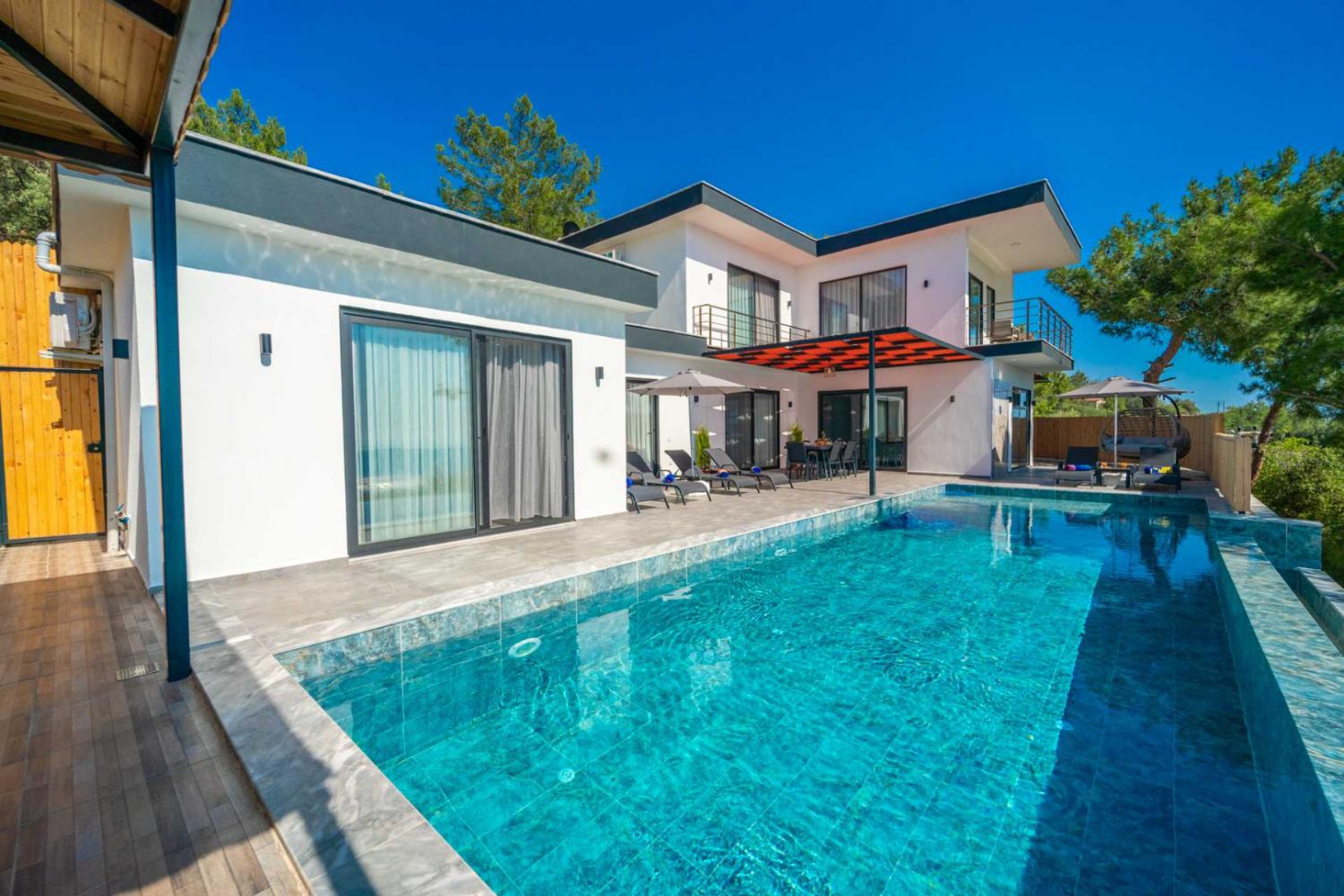 Villa Loen, Kalkan'da (6) Kişilik Muhafazakar Kiralık Villa 