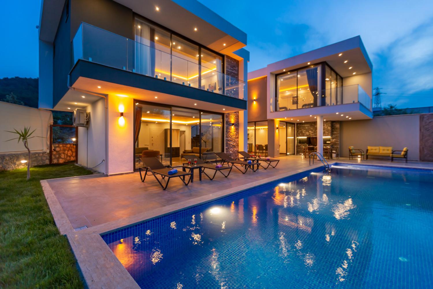 Villa Mia Premium | Kalkan Yeşilköy'de Jakuzili Villa