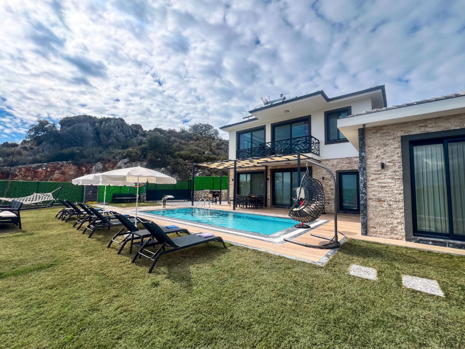 Villa Milena Kayaköy ; Fethiye kayaköy'de Doğa İçerisinde Villa.