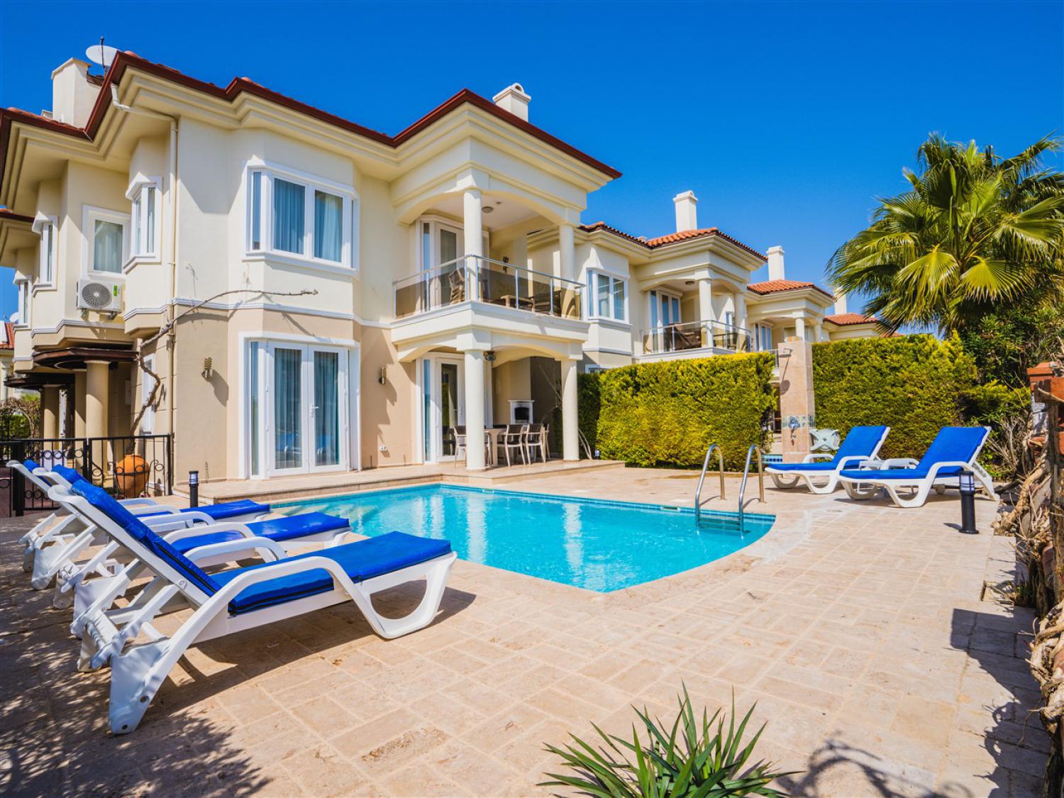 VİLLA OYSTER 1