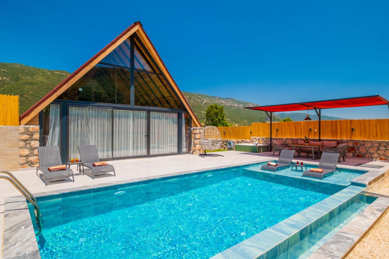 Villa Pine 1 (4) Kişilik Muhafazakar Aile ve Balayı Villası