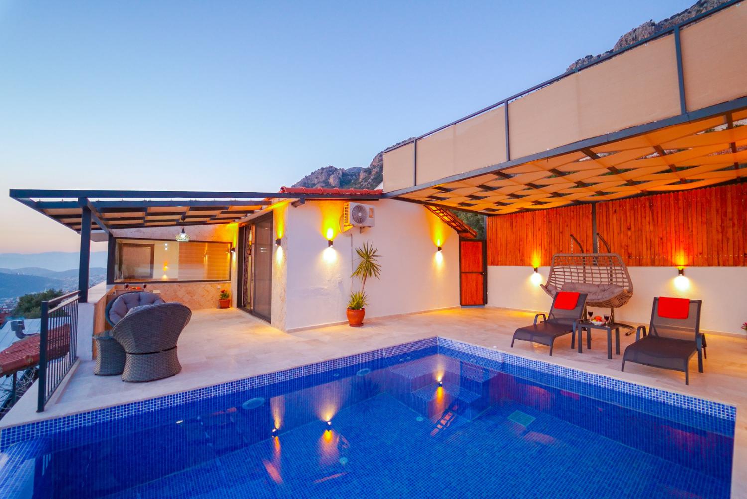 Villa Reis 2, Kalkan'da (2) Kişilik Muhafazakar Kiralık Villa