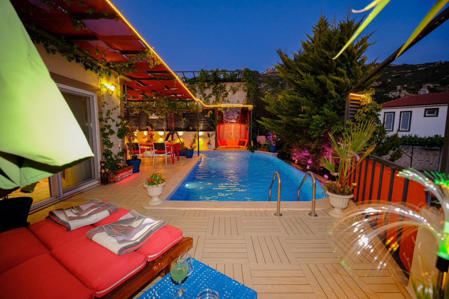 Villa Renk İslamlar ; Doğa İçerisinde Balayı Villası
