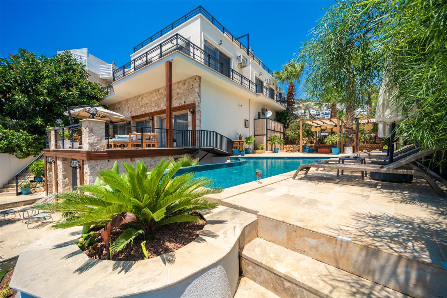 VİLLA SERAY KALKAN
