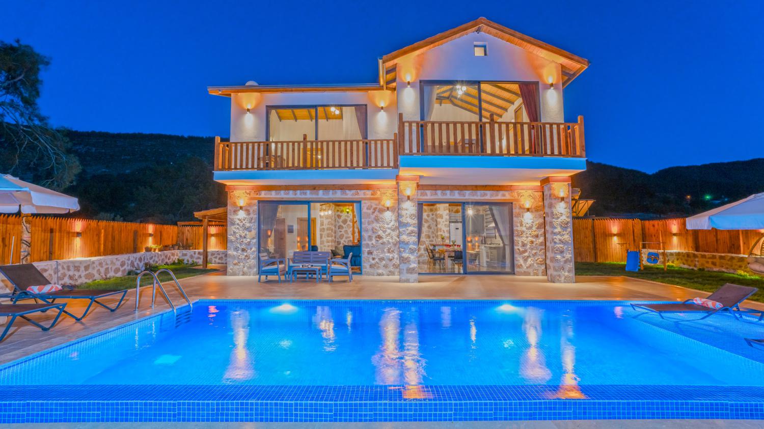 Villa Serendipity Sarıbelen (4) Kişilik Muhafazakar Aile ve Balayı Villası