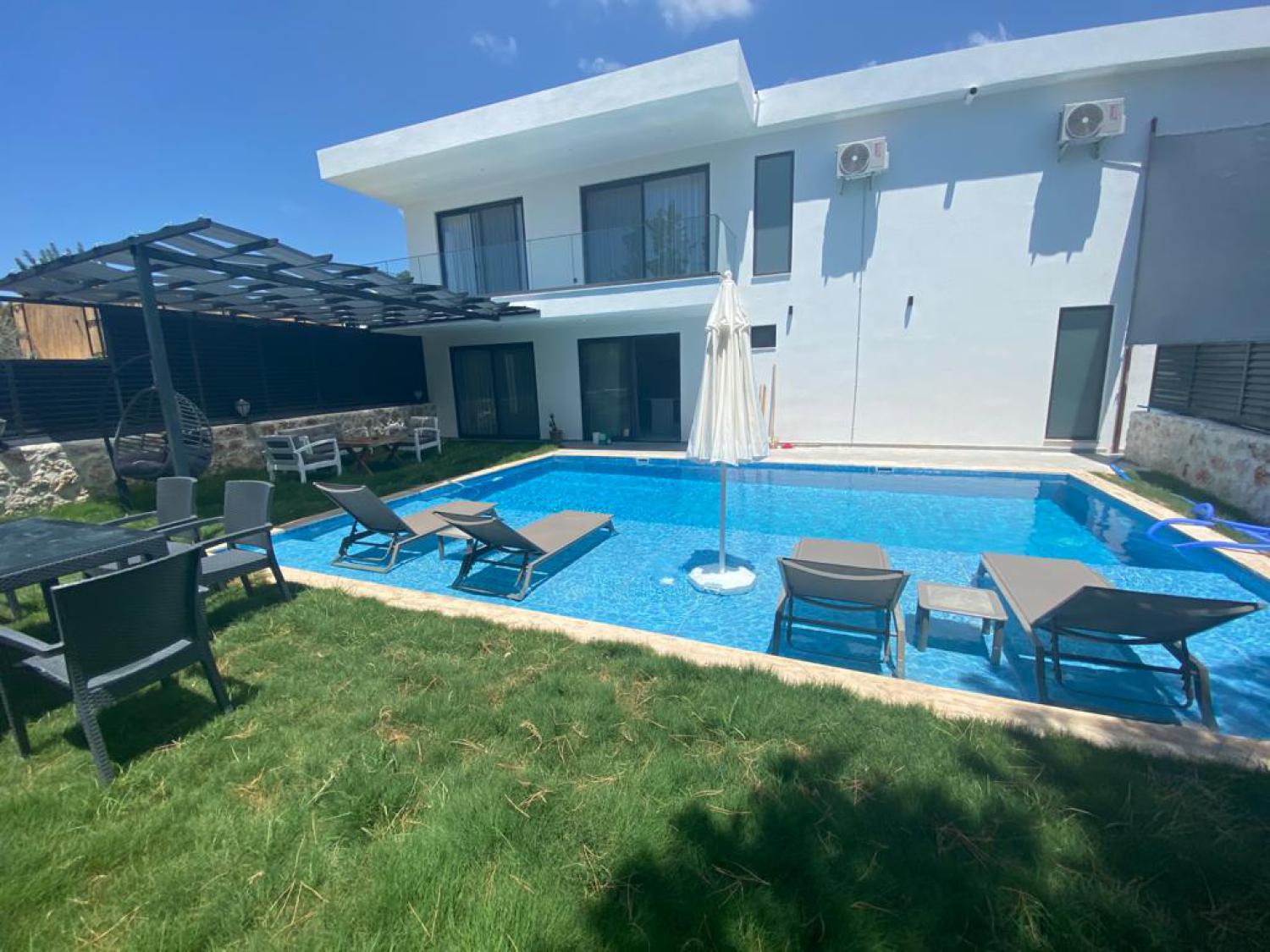 Villa Silver, Kalkan Patara' da, 2 yatak odalı kiralık balayı villası