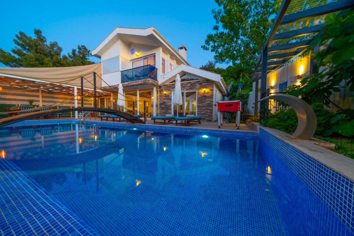 Villa Stella,(6) kişi kapasiteli,doğa manzaralı  villalarımız arasında yer almaktadır.