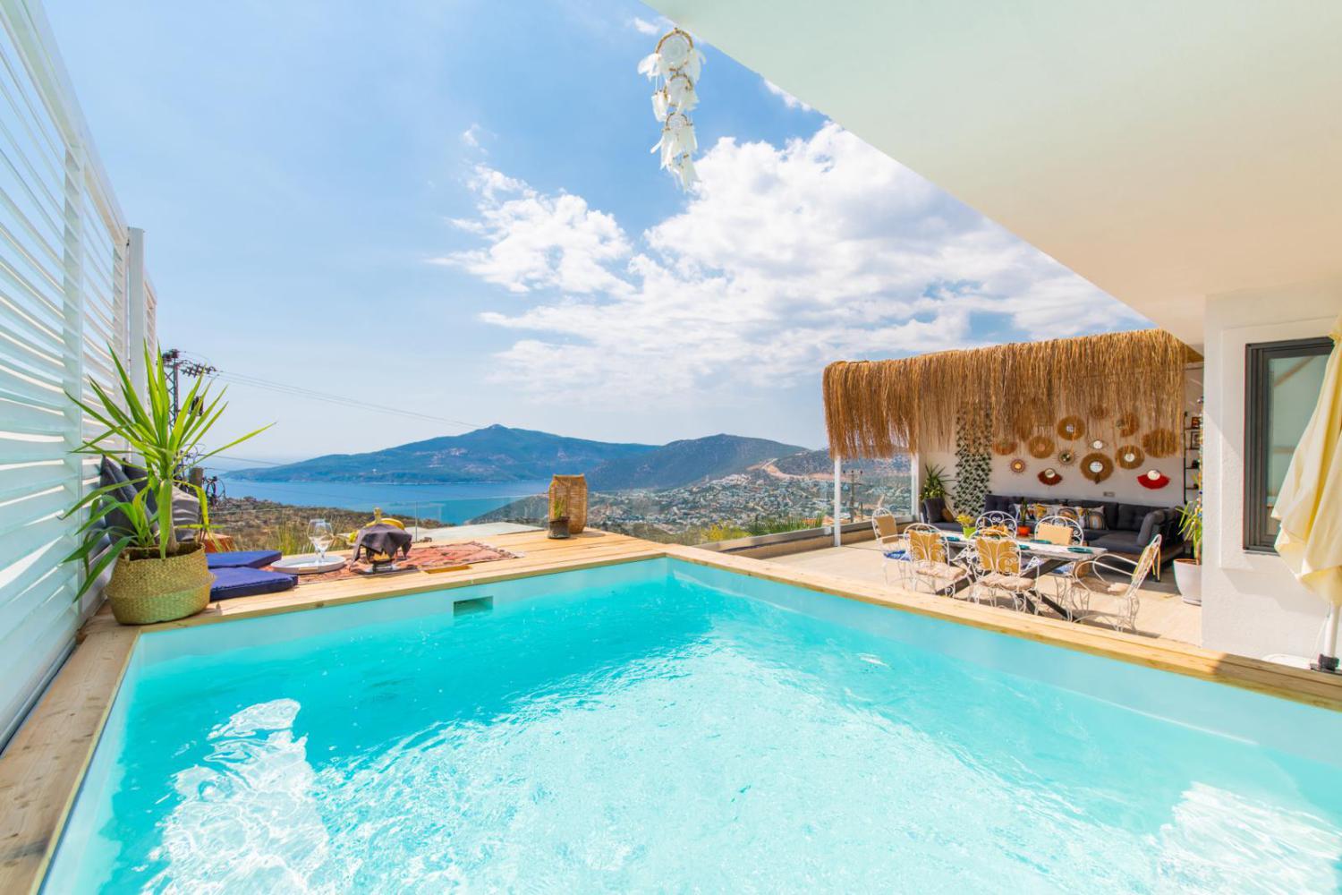 Villa Suit Palazzo - Kalkan'da Jakuzili Lüks Tatil Villası