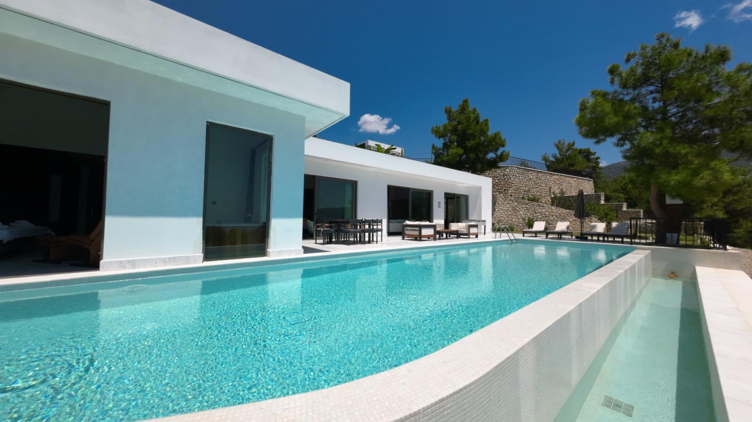 ☀️ Villa Sun Luxury - Kalkan'da Lüks ve Huzurlu Tatil