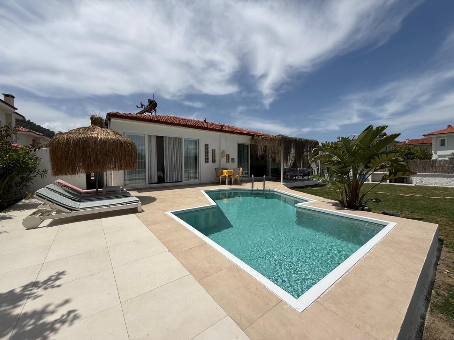 Villa Sunny Garden 1, Muğla Dalyan Bölgesinde tek Yatak Odalı 2 Kişilik Tatil Villası