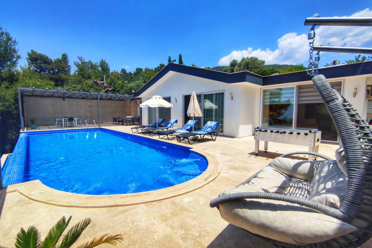 Villa Secret Swiss (4) Kişilik Jakuzili Muhafazakar Kiralık Balayı Villası