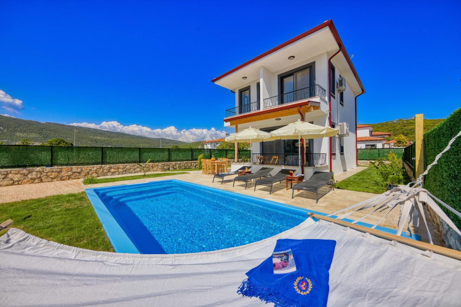 Villa Toscana 4 : Kaş Çukurbağ'da 4 Kişilik Balayı Villası.