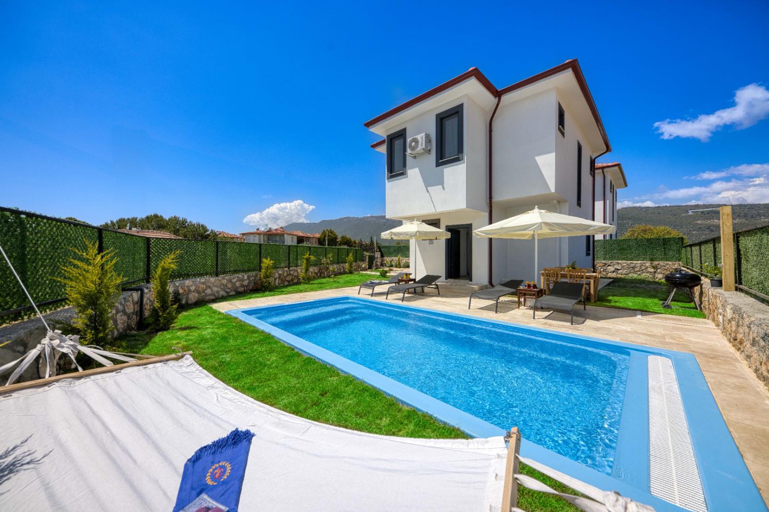 Villa Toscana 5 : Kaş Çukurbağ'da 4 Kişilik Balayı Villası.