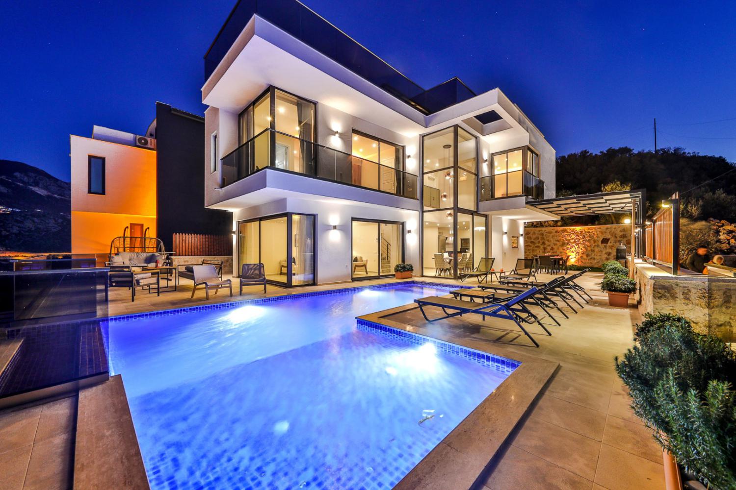 Villa Umut : Kalkan Kalamar'da 6 Kişilik Lüks Villa