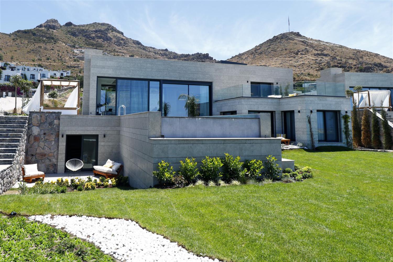 Villa Vg 4115 (12) Kişilik Deniz Manzaralı Geniş Aile ve Arkadaş Grubu Villası