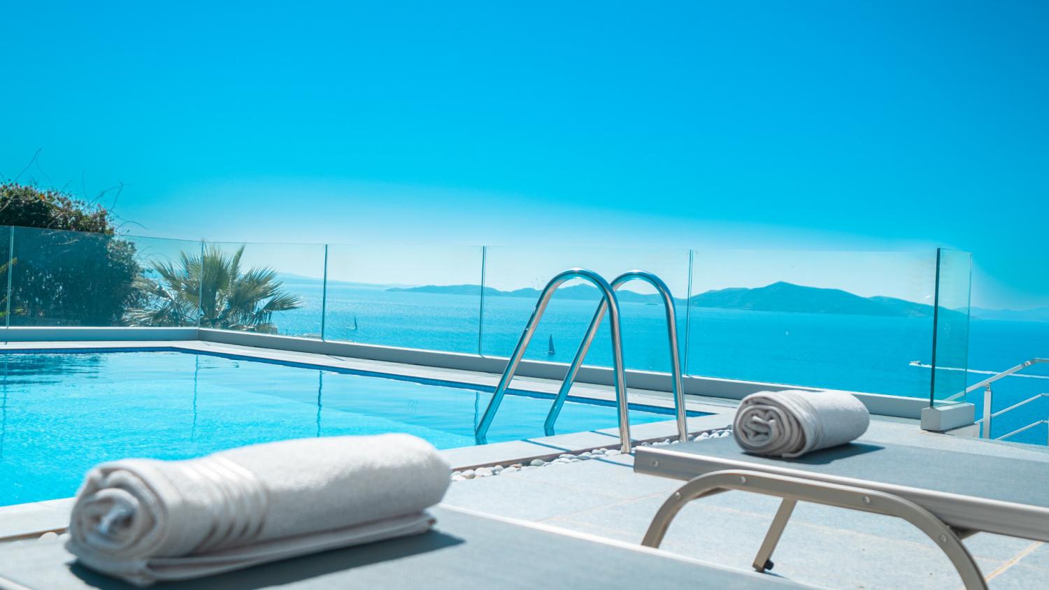 Villa Vg 412 (10) Kişilik Deniz Manzaralı Geniş Aile ve Arkadaş Grubu Villası