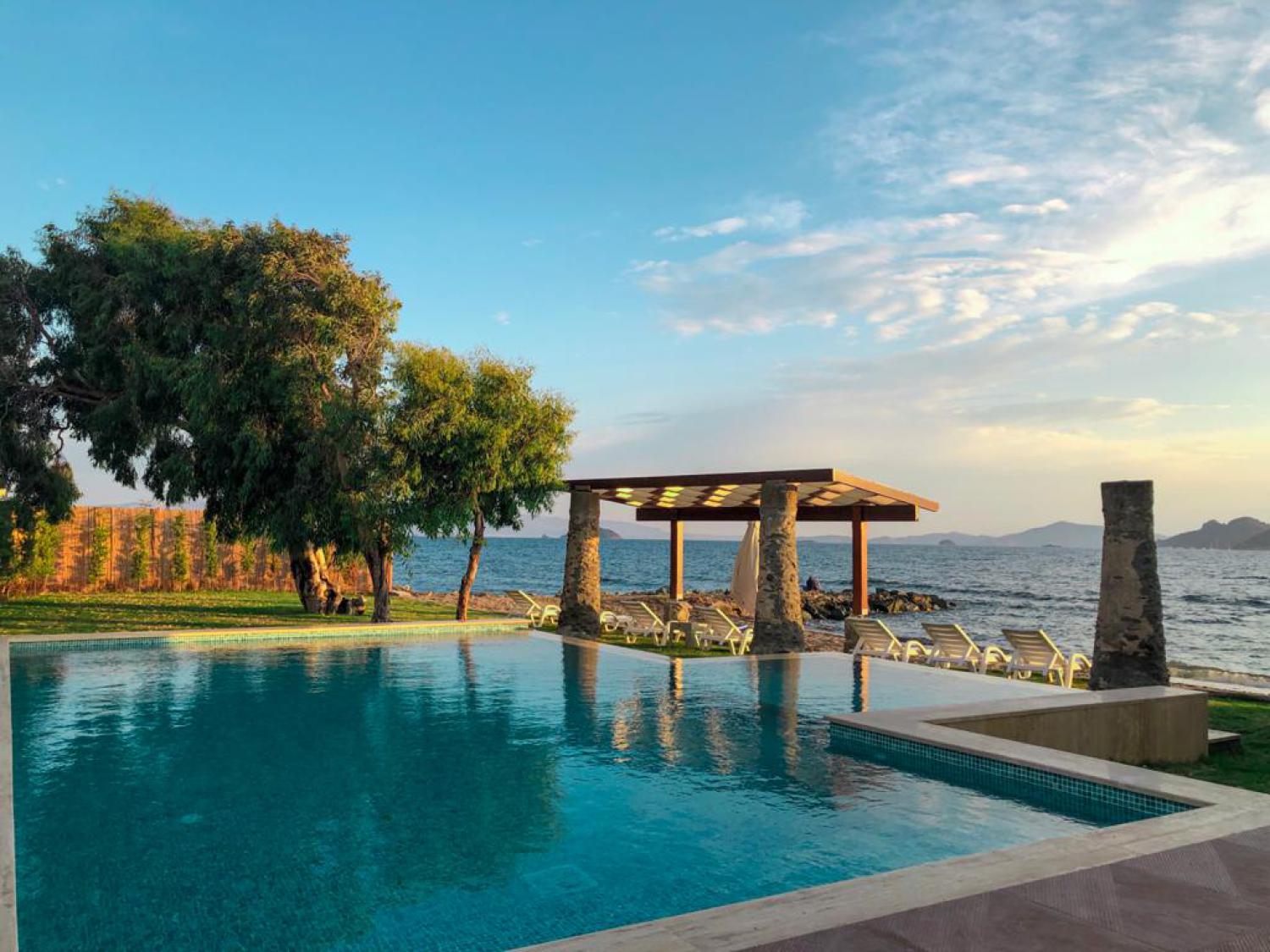 Villa Vg 441 ; Denize Sıfır 2 Odalı Özel Havuzlu Kiralık Villa