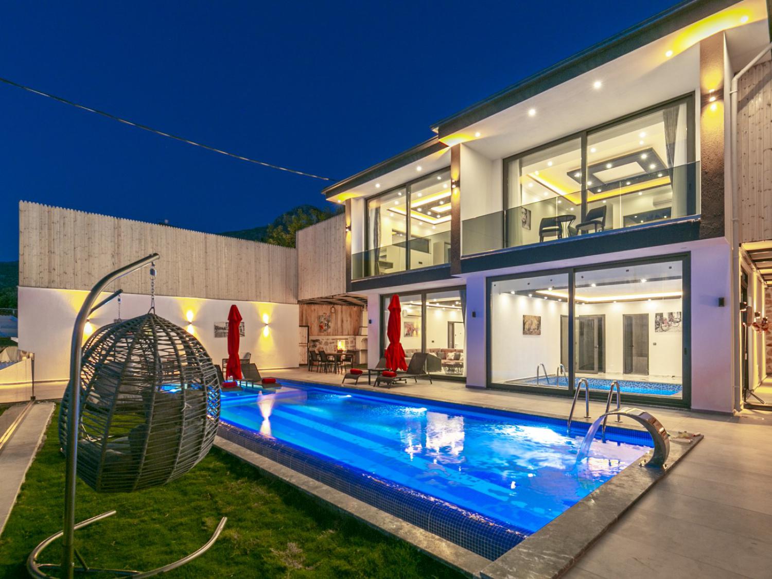 Villa Vizyon Kalkan Akbel' de bulunan 2 yatak odalı kiralık balayı villası