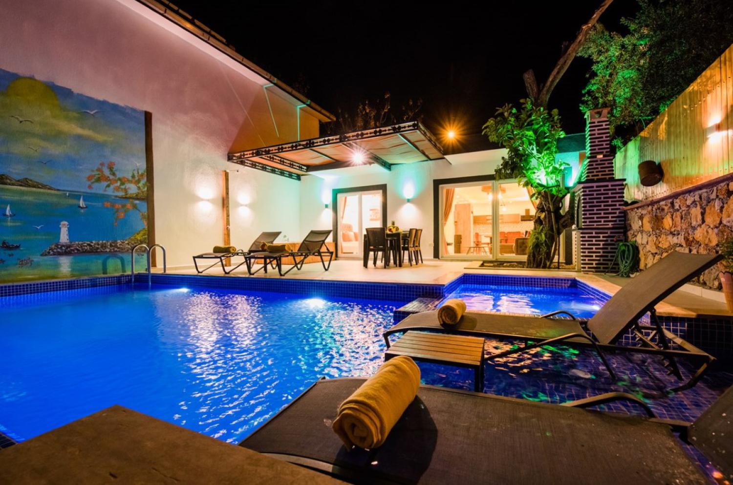 Villa Yağmur Damlası (4) Kişilik Muhafazakar Kiralık Aile ve Balayı Villası