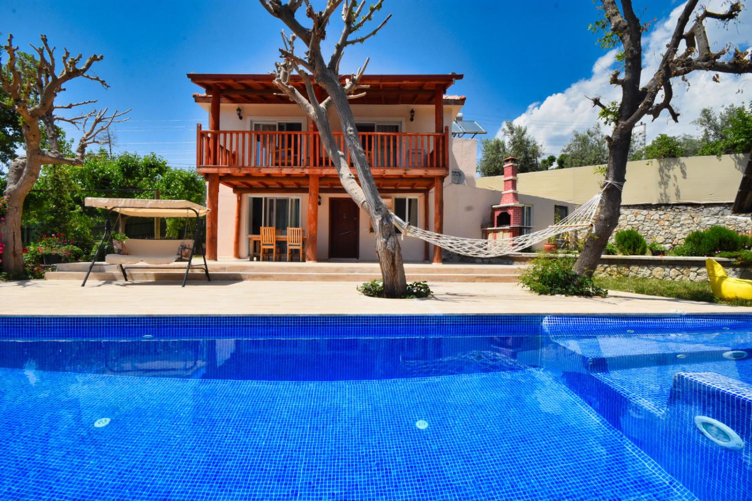 Villa Yayla, Kalkan İslamlar bölgesinde (4) Kişilik Muhafazakar Doğa İle İç i Balayı Villası