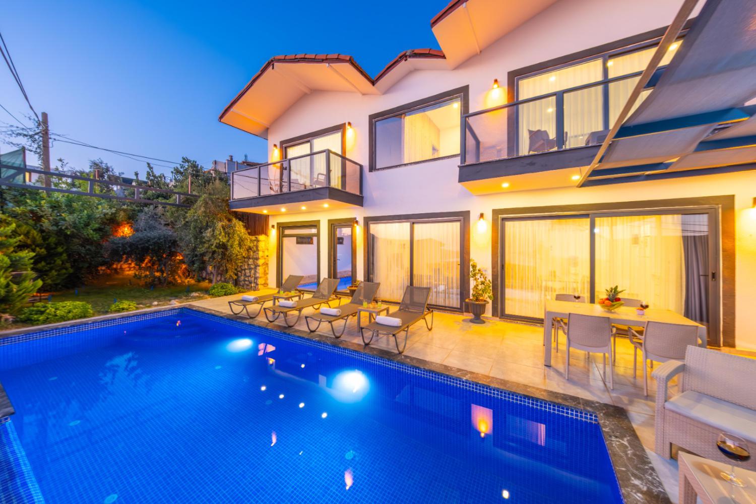 Villa Zemheri, Kördere'de bulunan (4) Kişilik Kiralık Balayı Villası