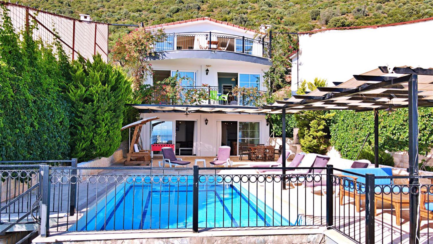 Villa Zümrüt 2, Kalkan'da (7) Kişilik Muhafazakar Kiralık Villa