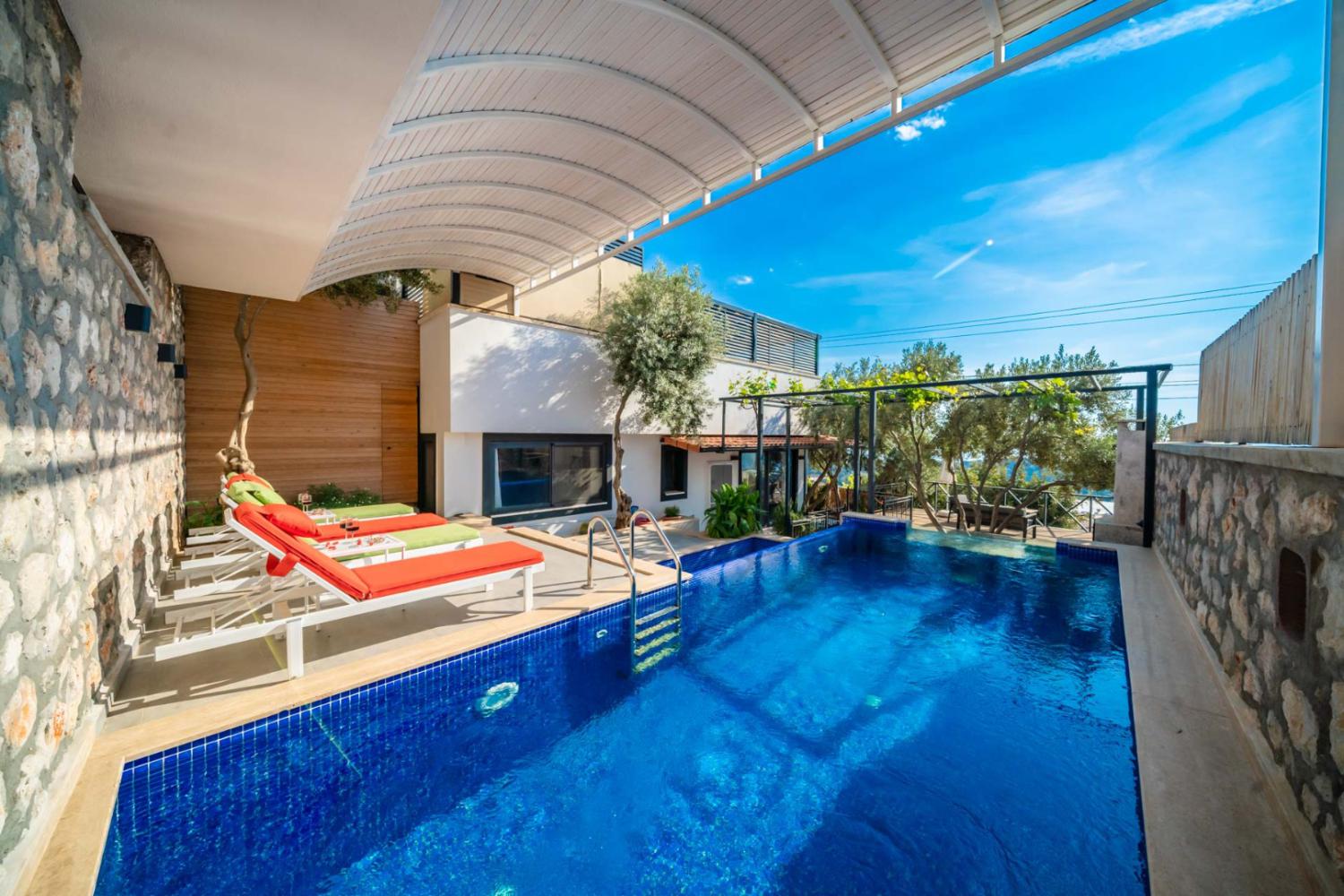 Villa Therapy Aqua; Kalkan Kördere Bölgesinde (4) Kişilik Villa